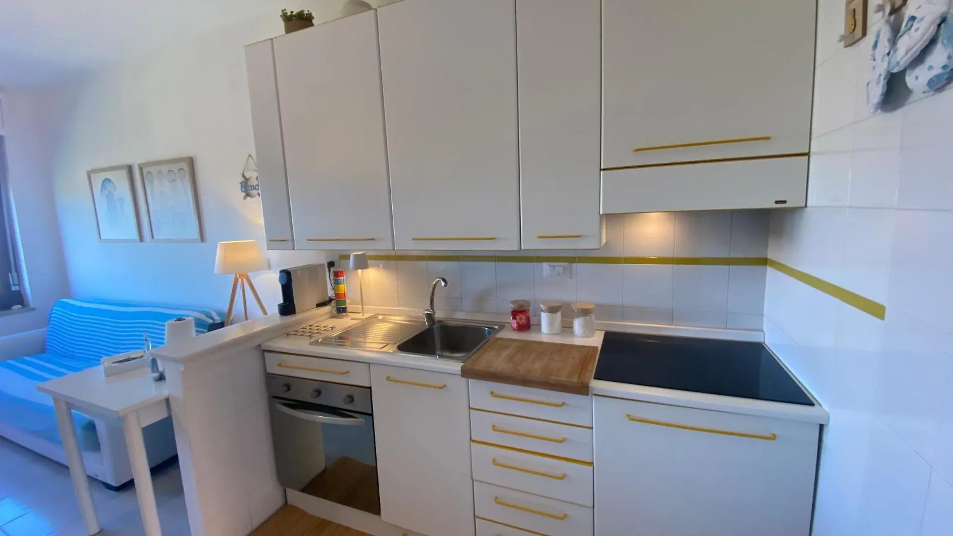 Casa Con Vista Mare, Giardino, Wi-Fi E Aria Condizionata Lejlighed Stintino